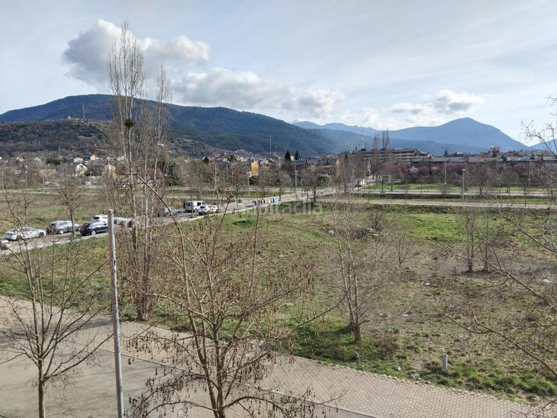 Foto 7f8328f0-e757-4149-9aef-bd5b01530fbe. Pis amb calefacció aparcament a Seu d´Urgell (La)