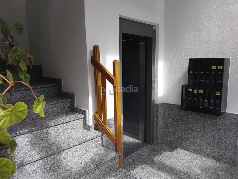 Foto b36e1b91-dd89-4c1e-ba40-25ae2bb973d4. Pis amb calefacció aparcament a Seu d´Urgell (La)