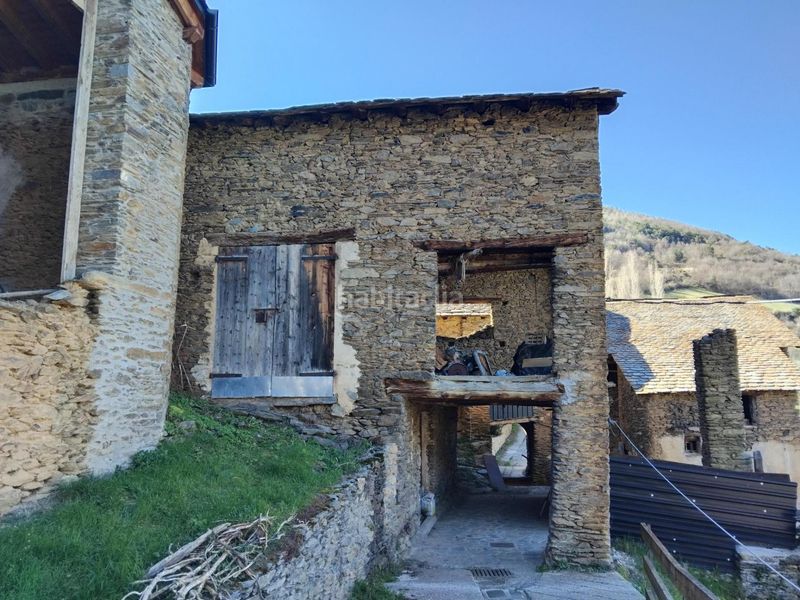 Foto 3237986d-8ddd-4334-bf78-e431a649b9db. Masia a Rialp