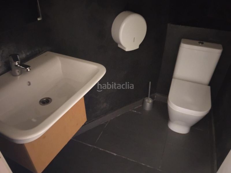 Foto 51ac7a9f-a9b8-4476-8690-eb3f445af820. Local comercial a Seu d´Urgell (La)