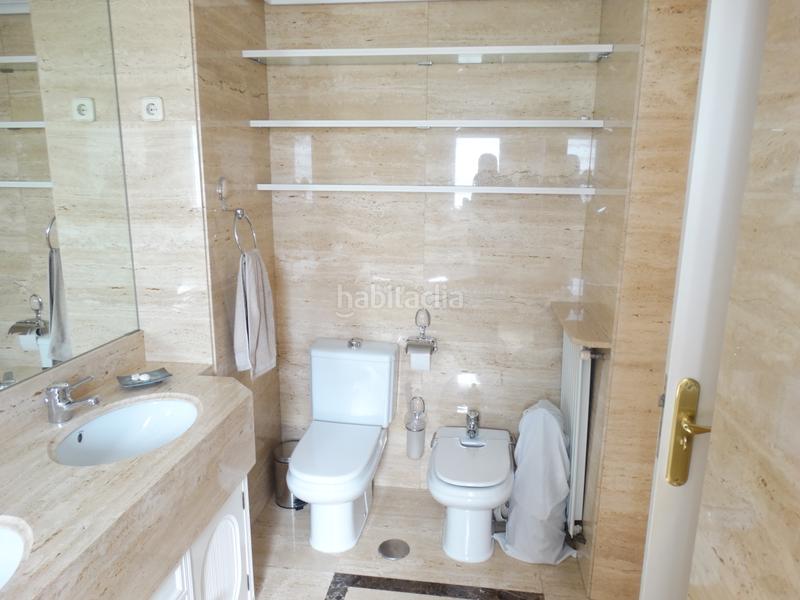 Foto 362082e3-d623-4b05-aa25-36a1475a2f49. Casa adosada domus desarrollos inmobiliarios vende chale muy céntrico, en el parque del ferial en Guadalajara