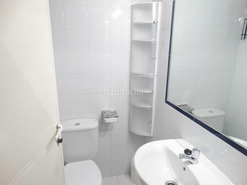 Foto dd51dd1a-2eec-4919-8f90-b29bcaba9d69. Casa adosada domus desarrollos inmobiliarios vende chale muy céntrico, en el parque del ferial en Guadalajara