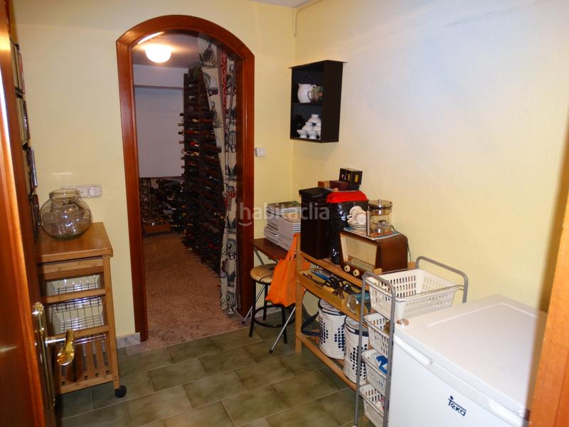 Foto df953f89-23ed-4144-8ea7-d1a432f26780. Casa adosada domus desarrollos inmobiliarios vende chale muy céntrico, en el parque del ferial en Guadalajara