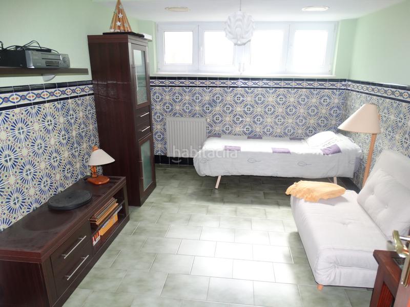 Foto dfa16bdb-c7de-47ed-bf42-00f9af67c9cd. Casa adosada domus desarrollos inmobiliarios vende chale muy céntrico, en el parque del ferial en Guadalajara