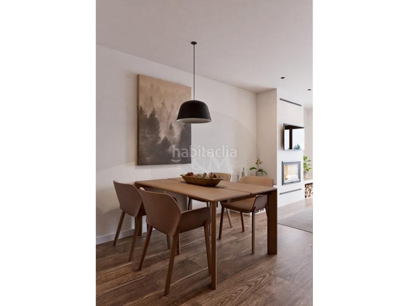 Foto 24eb8757-8015-45fe-a2fa-e391a95d1c7c. Edifici a Aubert Vielha e Mijaran