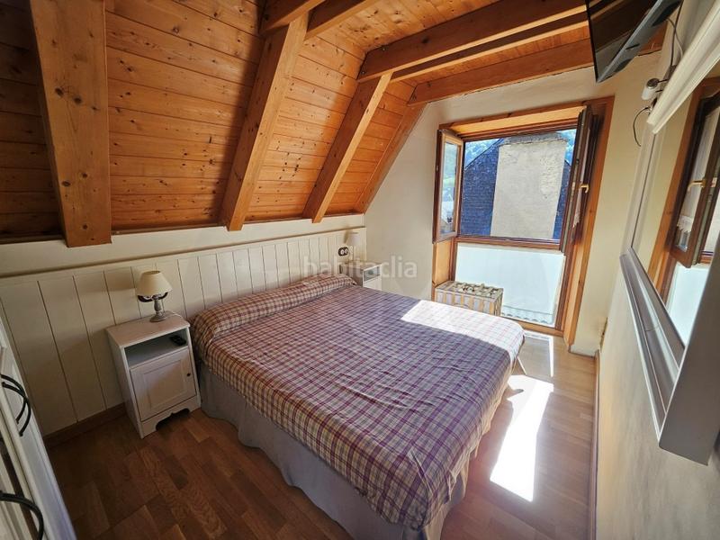 Foto b3df2ce6-6060-45ea-839c-ffb2d0fdfdcb. House with parking in Bossòst