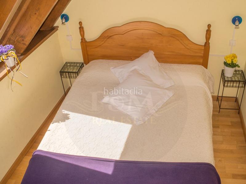 Foto 417742bb-c7e6-4426-a3d1-84770cd33898. Alquiler local comercial casa aranesa con habitaciones luminosas situada y destinada actualmente a pension. pension alquiler de habitaciones tempor en Les