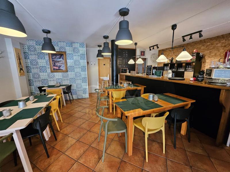Foto f821bafd-65d9-41a1-9092-8019553dbfc0. Alquiler local comercial creperia bretona llave en mano situada en Vielha en Vielha e Mijaran