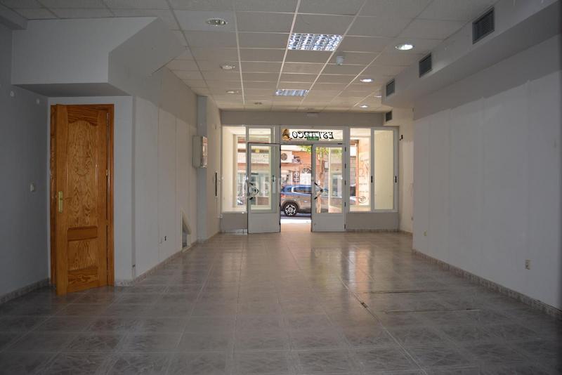 Foto 147a74b6-b000-49c1-b728-885628f2d57c. Local comercial a Sotillo de la Adrada
