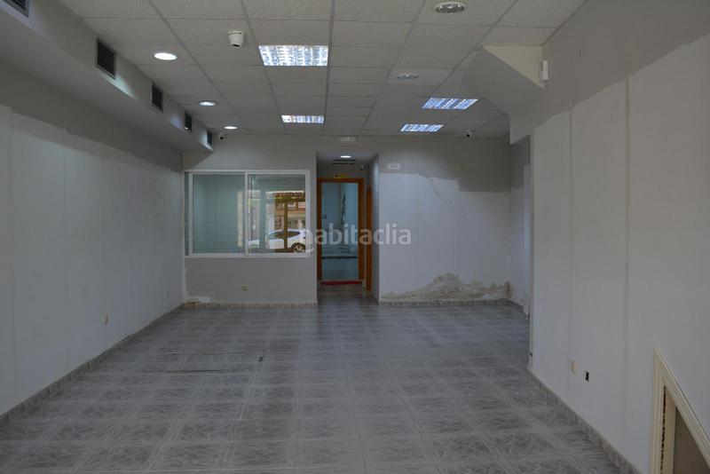 Foto 2520a84c-4bca-4e89-adb1-45df43cde61b. Local comercial a Sotillo de la Adrada