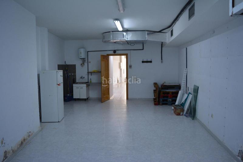 Foto 3af3d6ed-9764-4d56-89fb-1f7f33ade63b. Local comercial a Sotillo de la Adrada