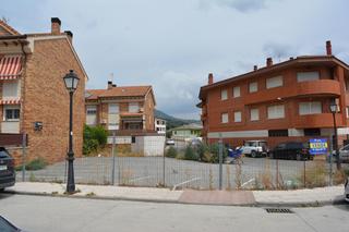 Propriété  Calle claudio sánchez albornoz. Solar urbano calle quiñón