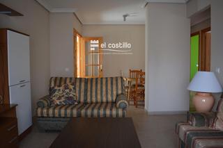 Rent Flat  Cervantes. Piso céntrico para curso escolar, de septiembre a junio.