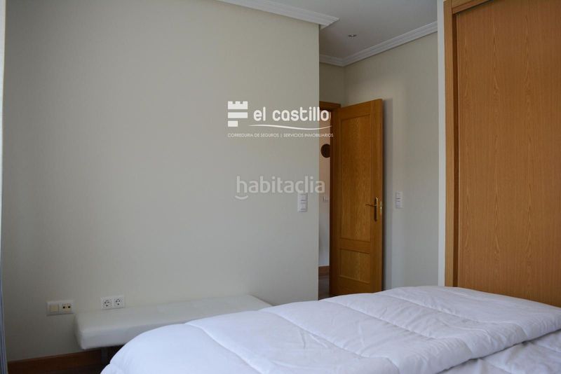 Foto 413d2ea9-0bef-49bb-89b3-07ad8a942c53. Pis amb calefacció aparcament piscina a Sotillo de la Adrada