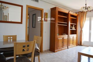 Miete Etagenwohnung  La adrada. Piso céntrico para curso escolar, con plaza de garaje de septiem