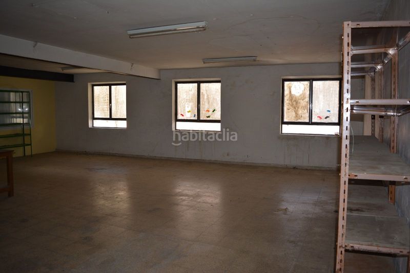 Foto 2739aeb0-9517-415a-8e6f-a92b383989dd. Lloguer local comercial a Sotillo de la Adrada