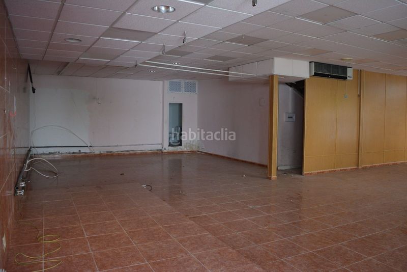 Foto d3d75fb7-f78b-4a3f-9269-f8faf68c31de. Lloguer local comercial a Sotillo de la Adrada