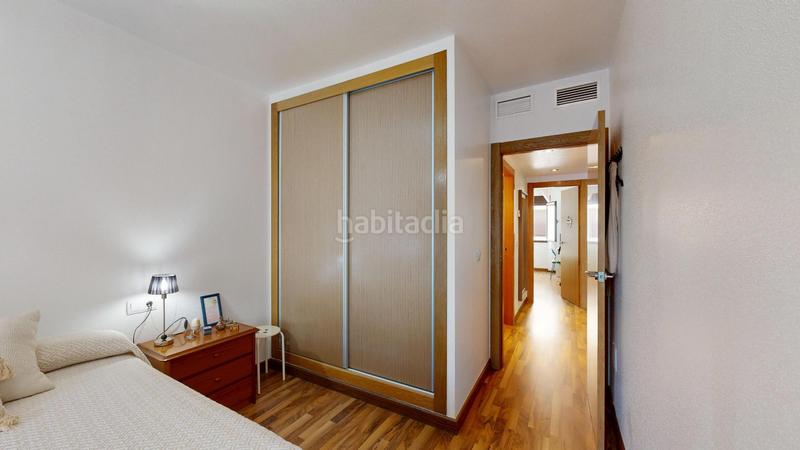 Foto 9cd6efe7-4328-4dd6-98ed-70d156917bd3. Apartament amb aparcament a Juan Carlos I Murcia