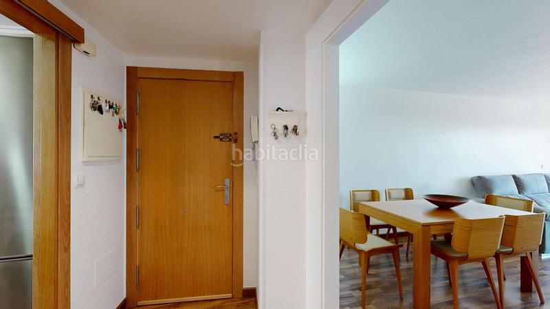 Foto cf649db6-dedc-4134-b322-0171af8e87ad. Apartament amb aparcament a Juan Carlos I Murcia