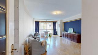 Pis a Tierno galvan 36. Junto a paseo alfonso xiii, casas de la refineria