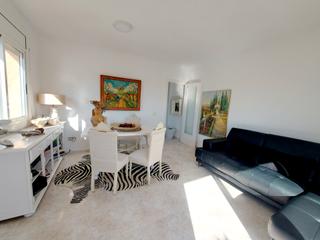 Etagenwohnung  Carrer daurada. Precioso piso esquinero