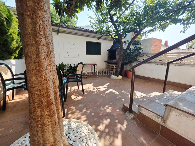 Foto 032de29f-29d7-43db-8631-6db972daaaaa. Casa adossada amb xemeneia aparcament a Coma-ruga platja Coma-ruga