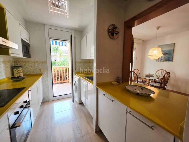 Foto 1069fdb7-da6c-4a3a-9c07-eae797cce6e6. Planta baixa amb calefacció aparcament a Coma-ruga platja Coma-ruga