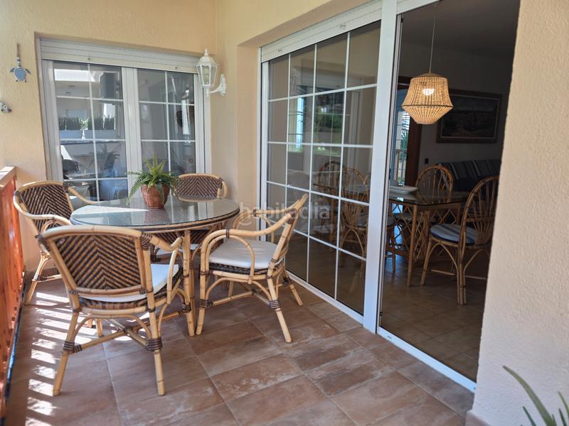 Foto a860e94e-235a-41c5-9f43-10a412338316. Planta baixa amb calefacció aparcament a Coma-ruga platja Coma-ruga