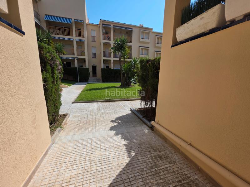 Foto d6493b47-ce29-4ef6-bb68-9582d75e8663. Planta baixa amb calefacció aparcament a Coma-ruga platja Coma-ruga