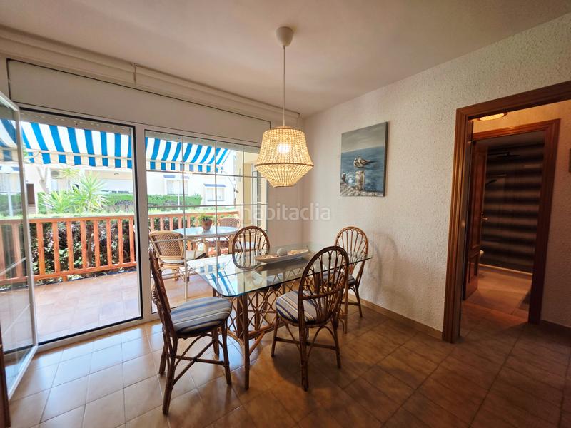 Foto e9c7786b-cff7-4217-aacd-fa4b5f15874c. Planta baixa amb calefacció aparcament a Coma-ruga platja Coma-ruga