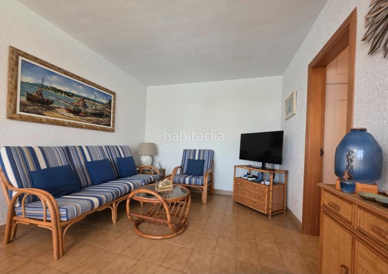 Foto f3244823-dc69-4fdc-b5b4-29da24d0c87d. Planta baixa amb calefacció aparcament a Coma-ruga platja Coma-ruga