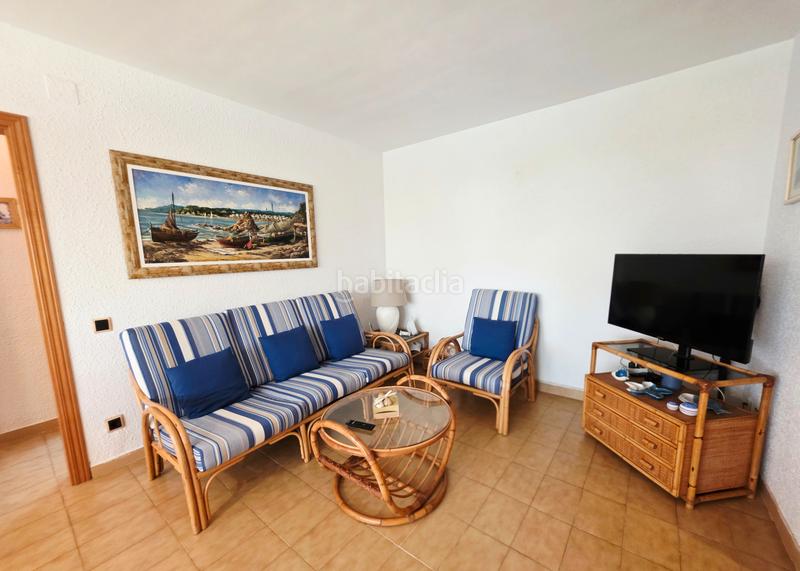 Foto f6f39b7f-3215-4482-8f44-98f371d1e621. Planta baixa amb calefacció aparcament a Coma-ruga platja Coma-ruga