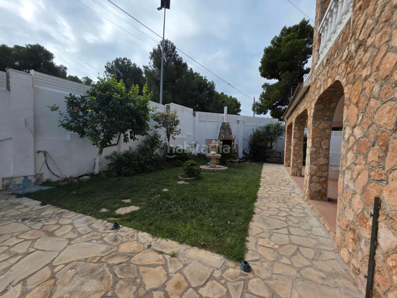 Foto 8787af72-6413-4ab7-9618-f72593355de7. Chalet mit parking pool in Mas Borràs-Coto del Rey Vendrell (El)