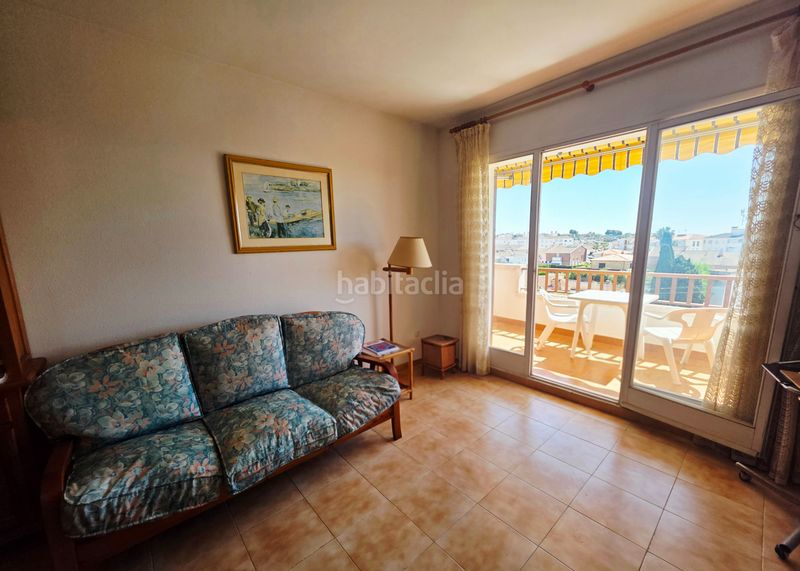Foto 22e702d3-954f-458a-9ab3-dd22506440a4. Flat with fireplace parking in Coma-ruga platja Coma-ruga