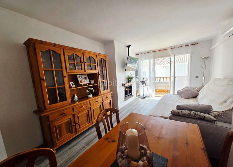 Foto 3b165896-eaf5-481f-b4c0-6c6de1ff26d9. Rent flat with heating parking in El francas Coma-ruga
