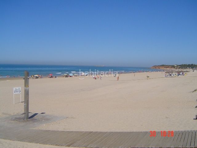Foto 34b49021-b22f-490a-9928-eff2447747d6. Apartament amb piscina a La Barrosa Chiclana de la Frontera