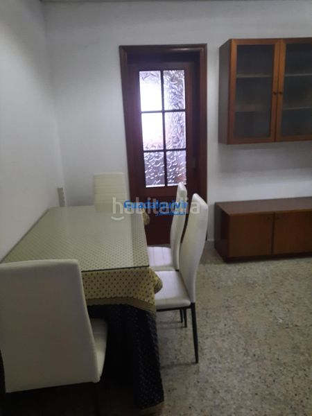 Foto 75ba8c6b-5c77-4880-ad40-668ad1e8a7d4. Location appartement dans Centro Montequinto