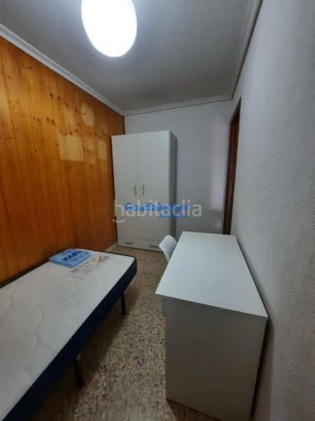 Foto b0390b22-4059-42fb-afa8-d58452a8a8e2. Location appartement dans Centro Montequinto