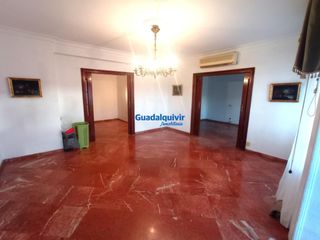 Pis a Arenal - Museo. Piso en sevilla centro con amplias posibilidades de reforma