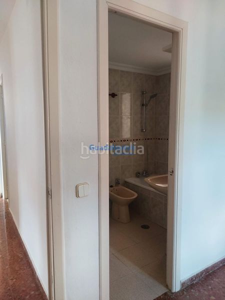 Foto 0f9119de-9e72-4bd3-a5f7-03391746ef35. Lloguer pis amb aparcament piscina a Centro Montequinto
