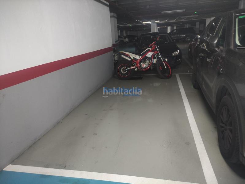 Foto 609144c6-29b3-4ace-b498-2fc0a86f0cd2. Aparcament cotxe a La Buhaira Sevilla