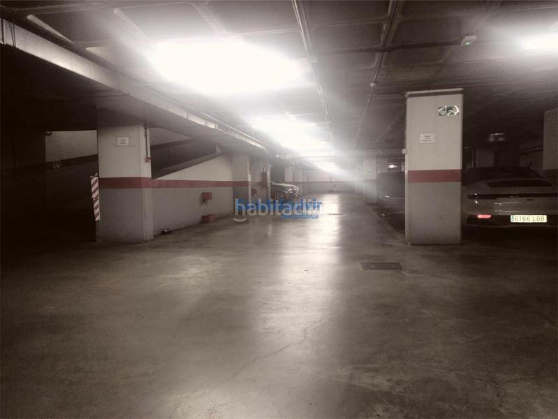 Foto 36c43e53-d121-455d-829f-39e5a568e003. Autoparkplatz in La Calzada - La Florida Sevilla