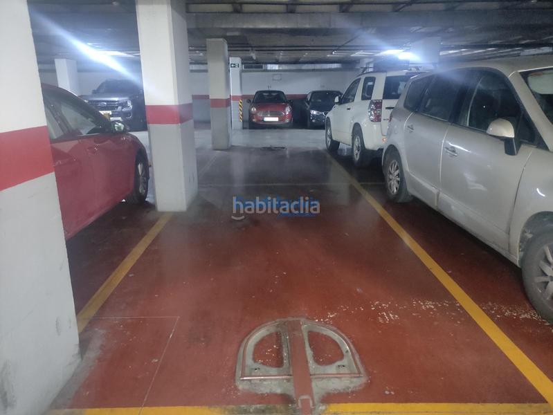 Foto 4a4e2ab4-fbe4-434b-bdcd-5fdec2e5d7e8. Autoparkplatz in La Calzada - La Florida Sevilla