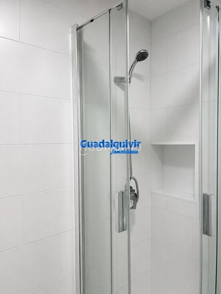 Foto a68eb681-cc68-4fb6-ab41-865ff8a84f42. Rent flat in Barrio del Nervión Sevilla