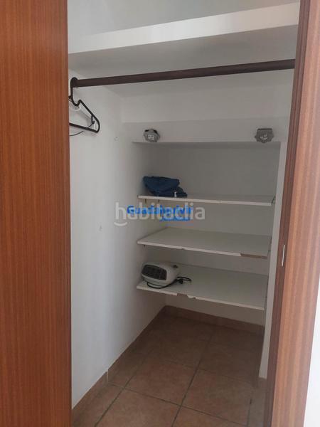 Foto 669544d3-dfcf-44ac-81ca-7f7eba9fca09. Alquiler casa adosada  semi amueblada de esquina con 4 dormitorios y patio, con zonas comunes con piscina en Dos Hermanas