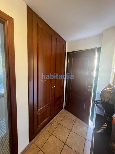 Foto ce226fff-51ca-4ca4-96dc-986885a4555f. Alquiler casa adosada  semi amueblada de esquina con 4 dormitorios y patio, con zonas comunes con piscina en Dos Hermanas