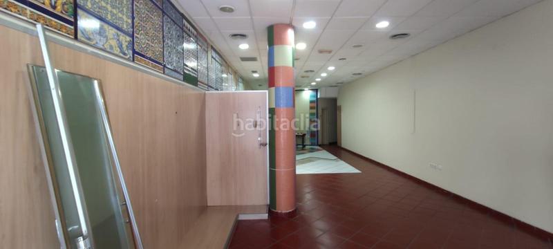 Foto 56771649-7348-4685-809b-0c20fbb5c212. Alquiler local comercial local diafano de 103 m en buena zona comercial de triana en Sevilla