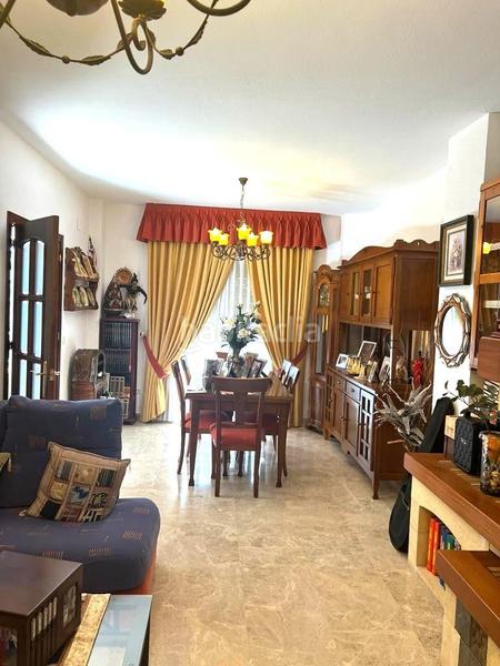 Foto 2432133d-58fe-4316-95dd-e2fdb48b22ae. Xalet amb calefacció aparcament piscina a Olivar de Quintos Montequinto