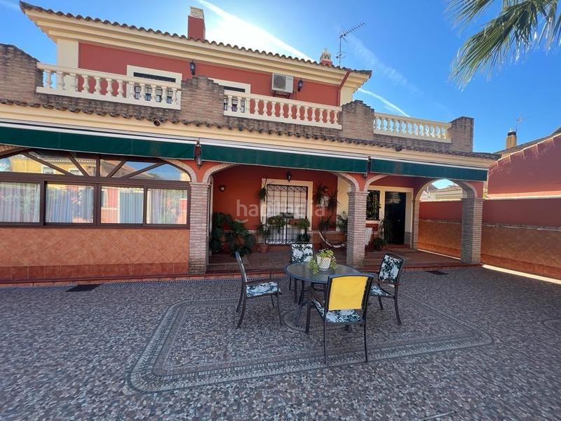 Foto 7a4d9353-2699-4718-bfba-757227e0bb5a. Xalet amb calefacció aparcament piscina a Olivar de Quintos Montequinto