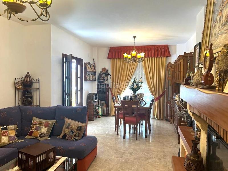 Foto 921b6d68-1376-4336-ab84-bb25a2b72ce1. Xalet amb calefacció aparcament piscina a Olivar de Quintos Montequinto